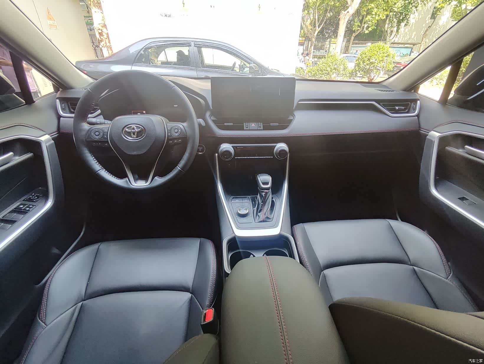 Toyota Wildlander, 2024 6