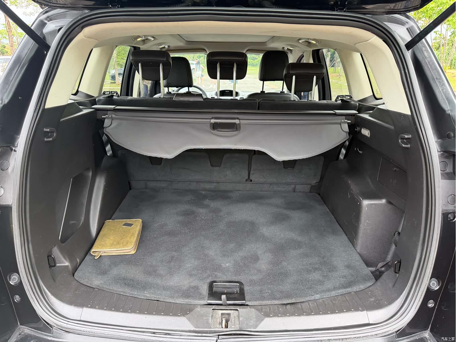 Ford Kuga, 2016 19