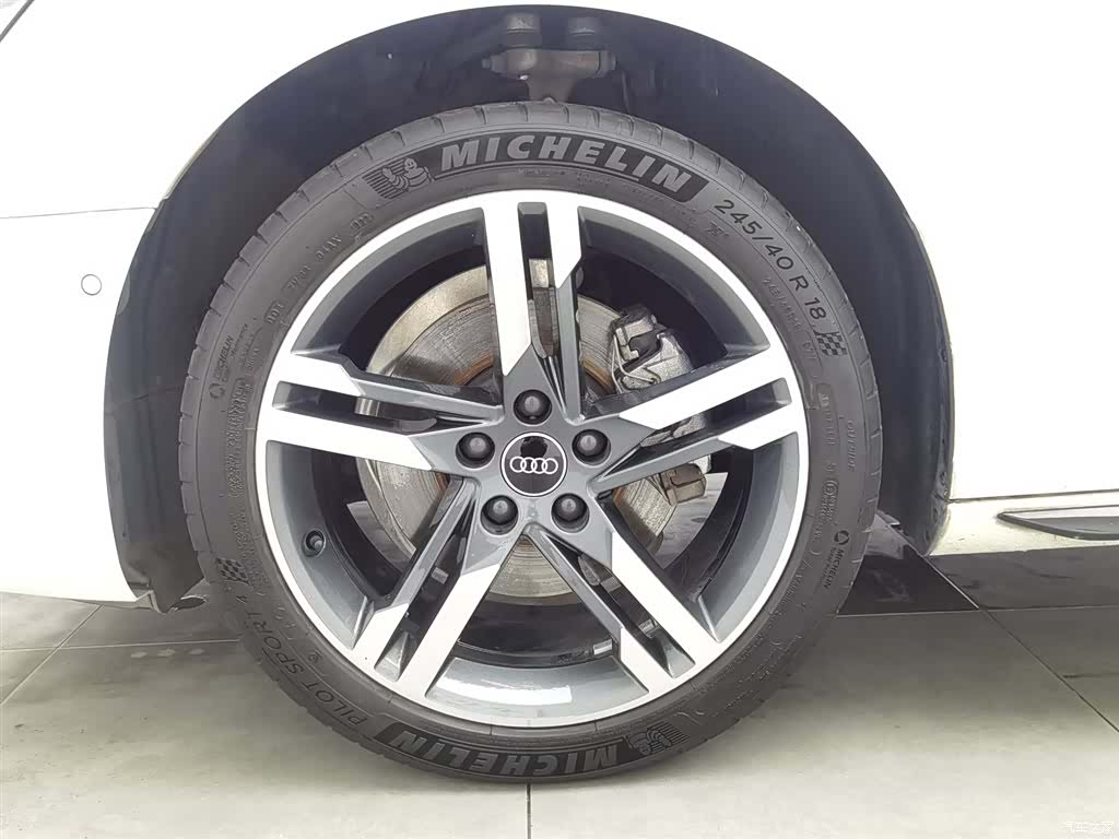 Audi A4L, 2022 17