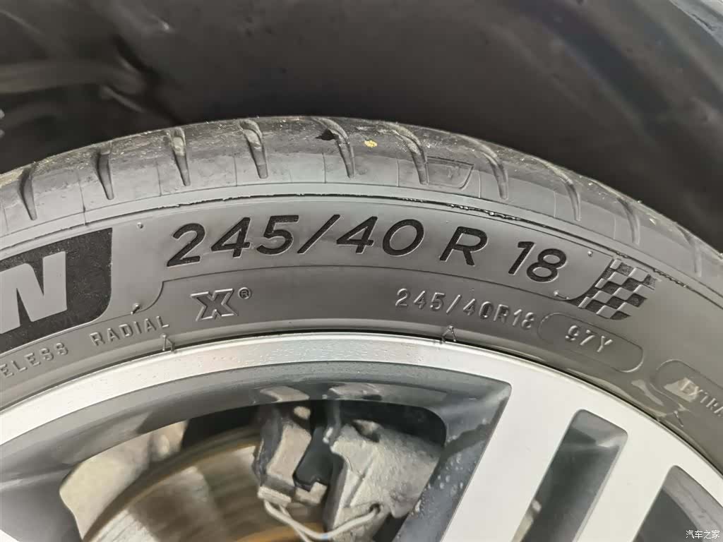Audi A4L, 2022 24