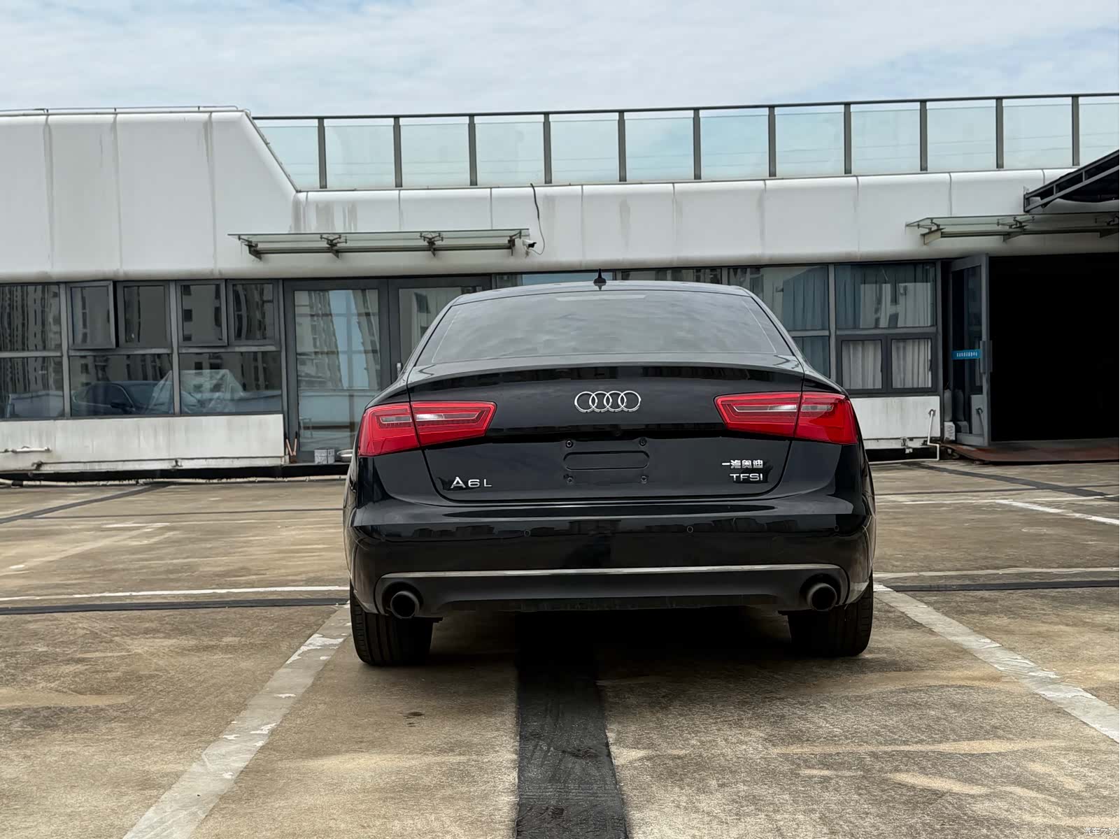 Audi A6L, 2016 13