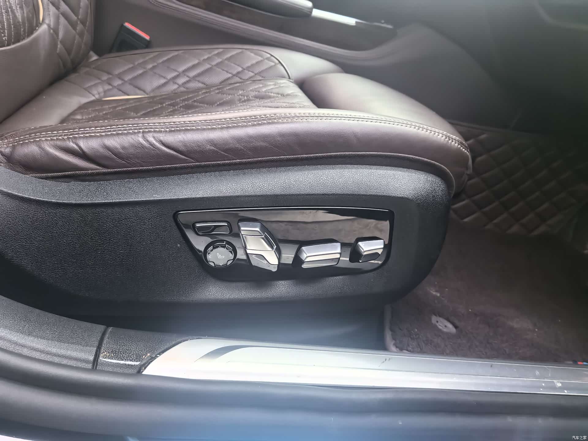 BMW 7 Series, 2019 25