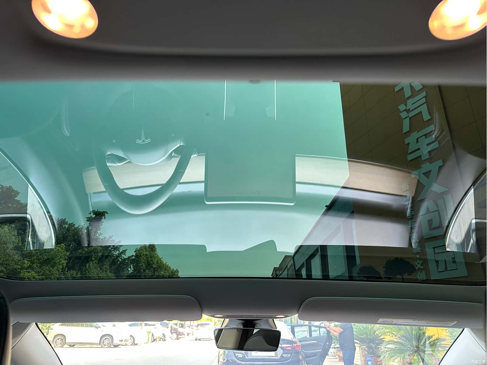 Tesla Model 3, 2019 17