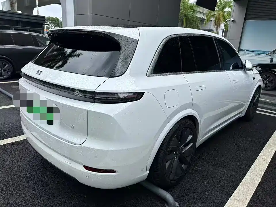 Li Auto Ideal L7