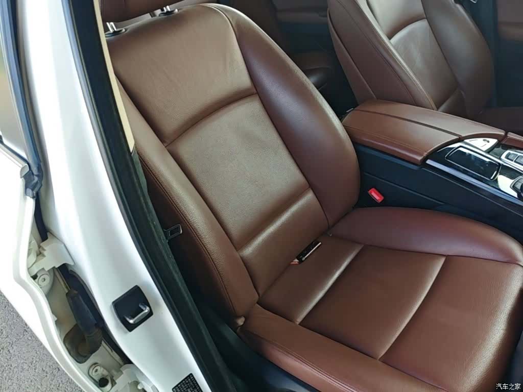 BMW 5 Series, 2015 25