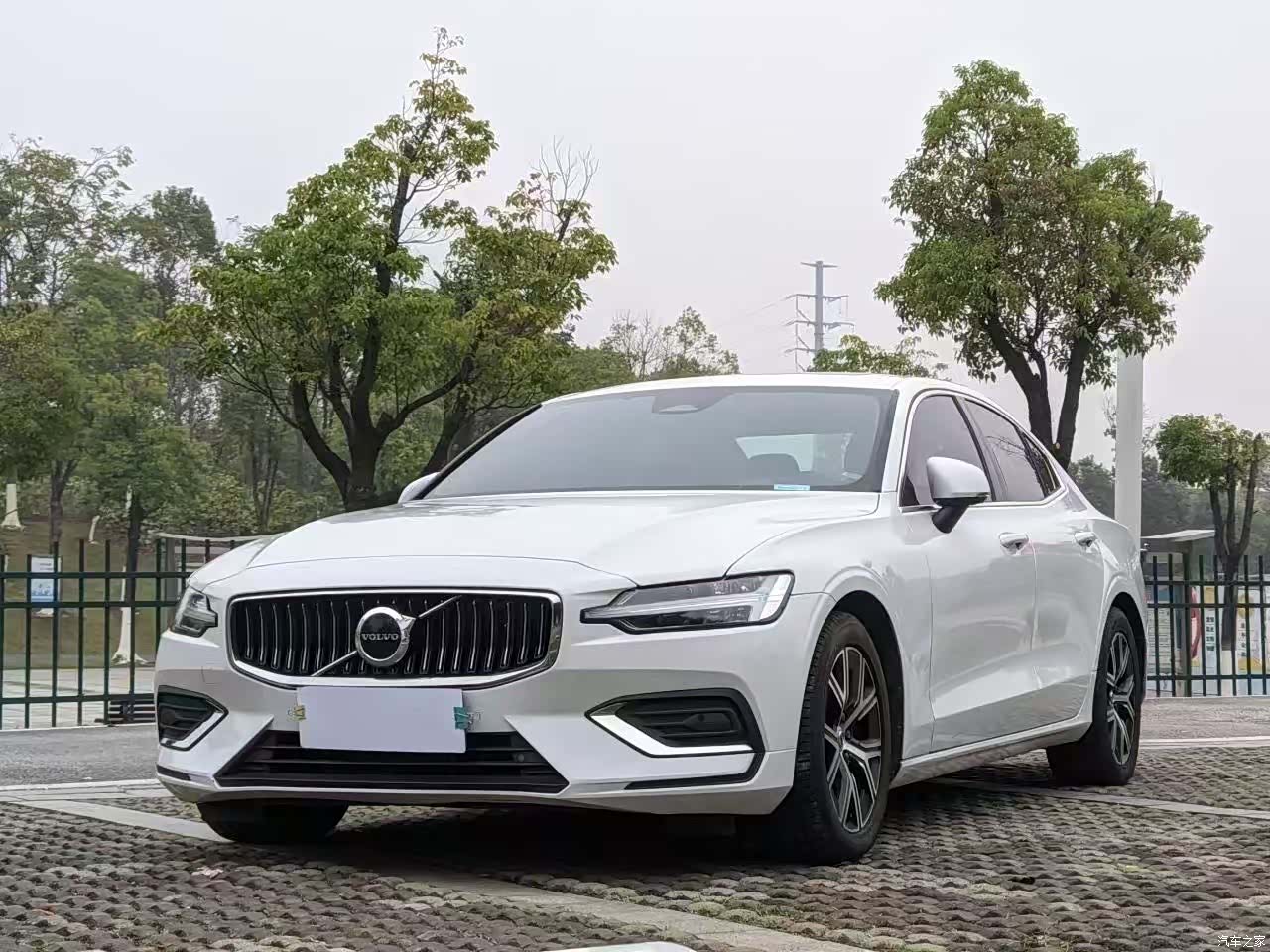 Volvo S60, 2022 1