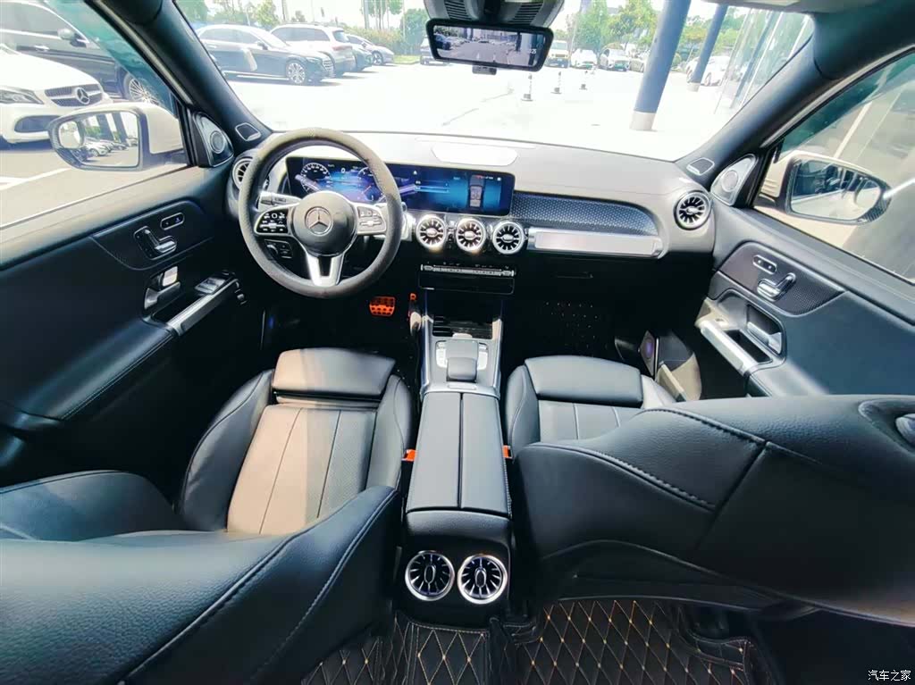Mercedes-Benz GLB, 2023 20