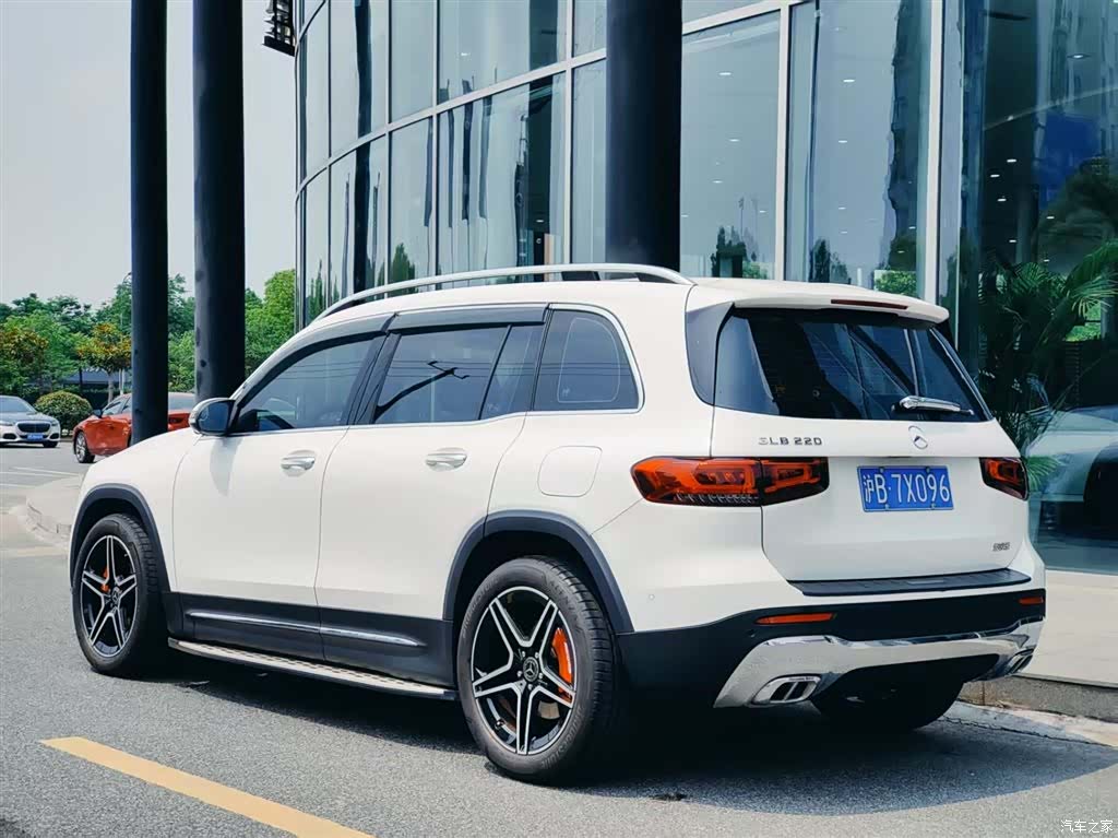 Mercedes-Benz GLB, 2023 4
