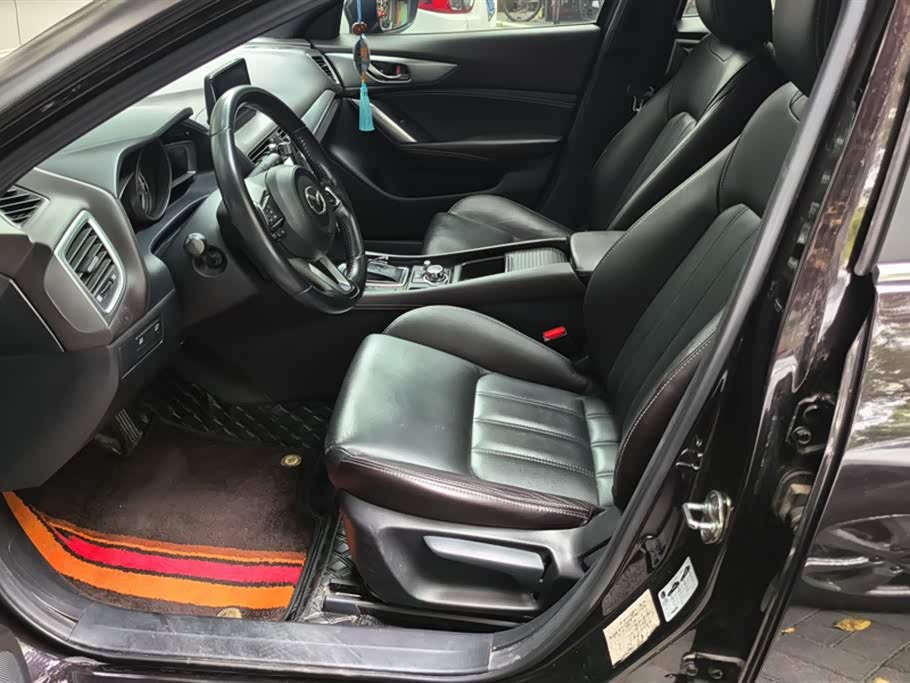 Mazda CX-4