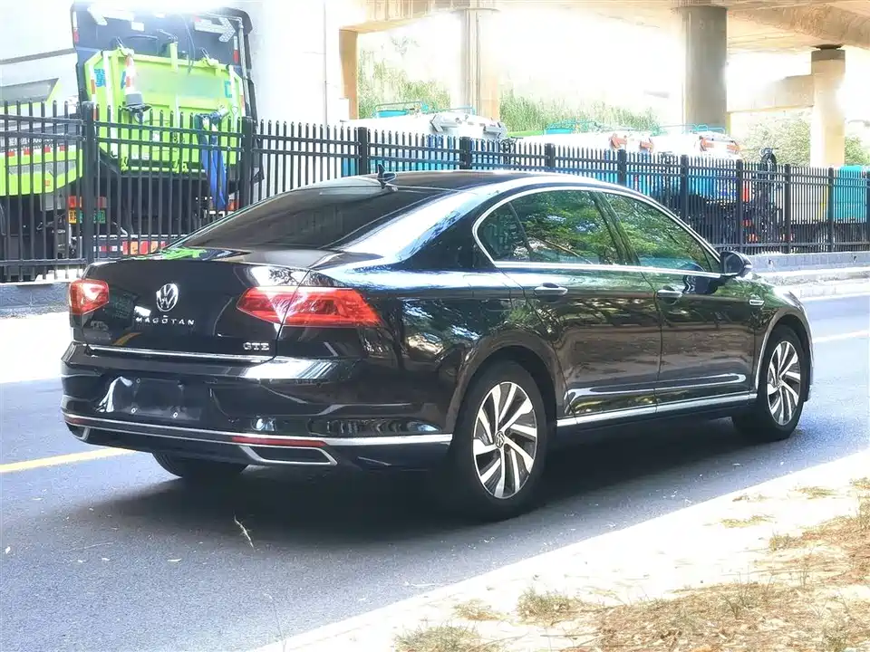 Volkswagen Magotan GTE