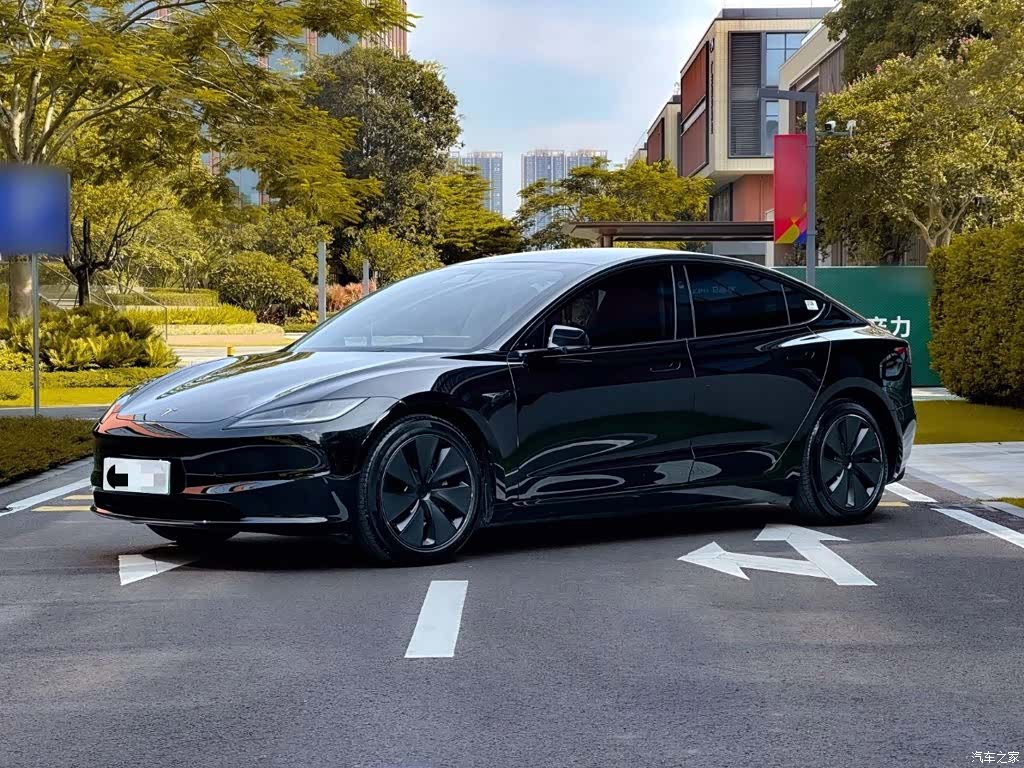 Tesla Model 3, 2024 2