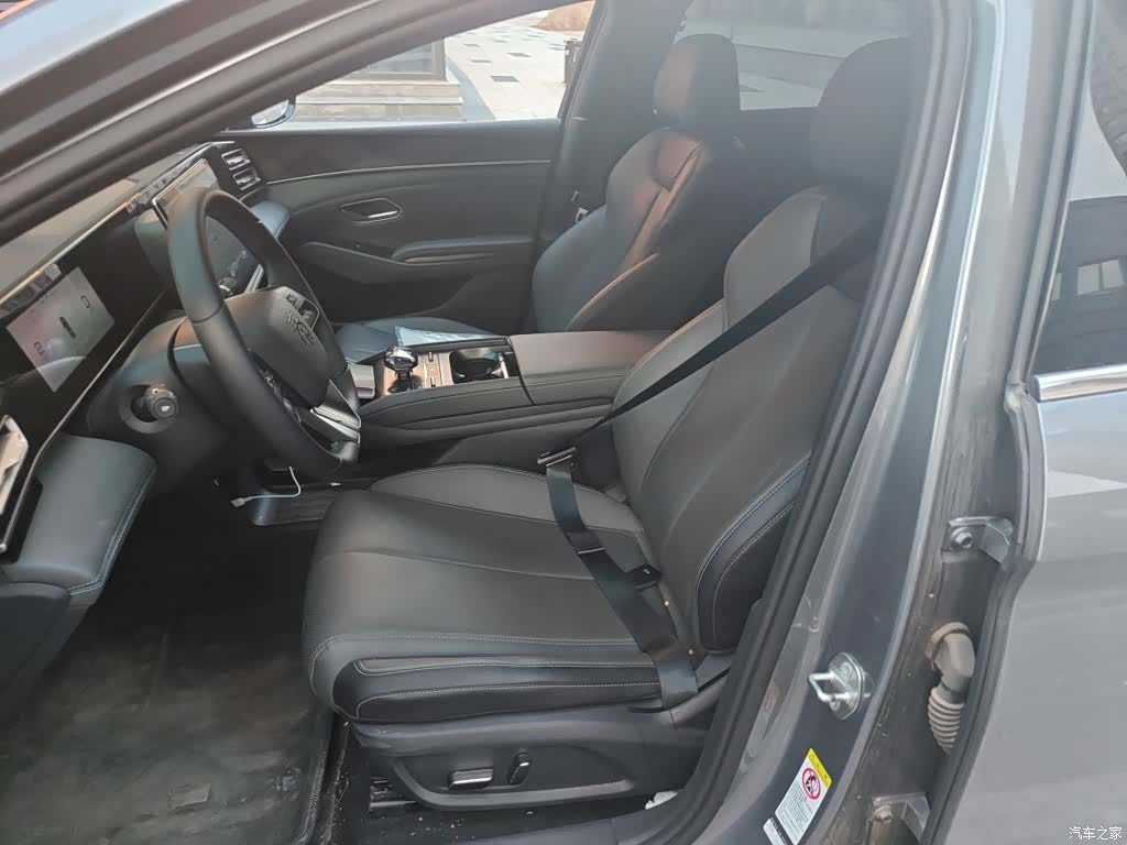 BYD Qin, 2025 12