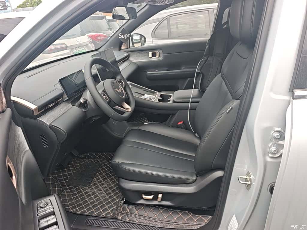 Wuling Starlight, 2026 22