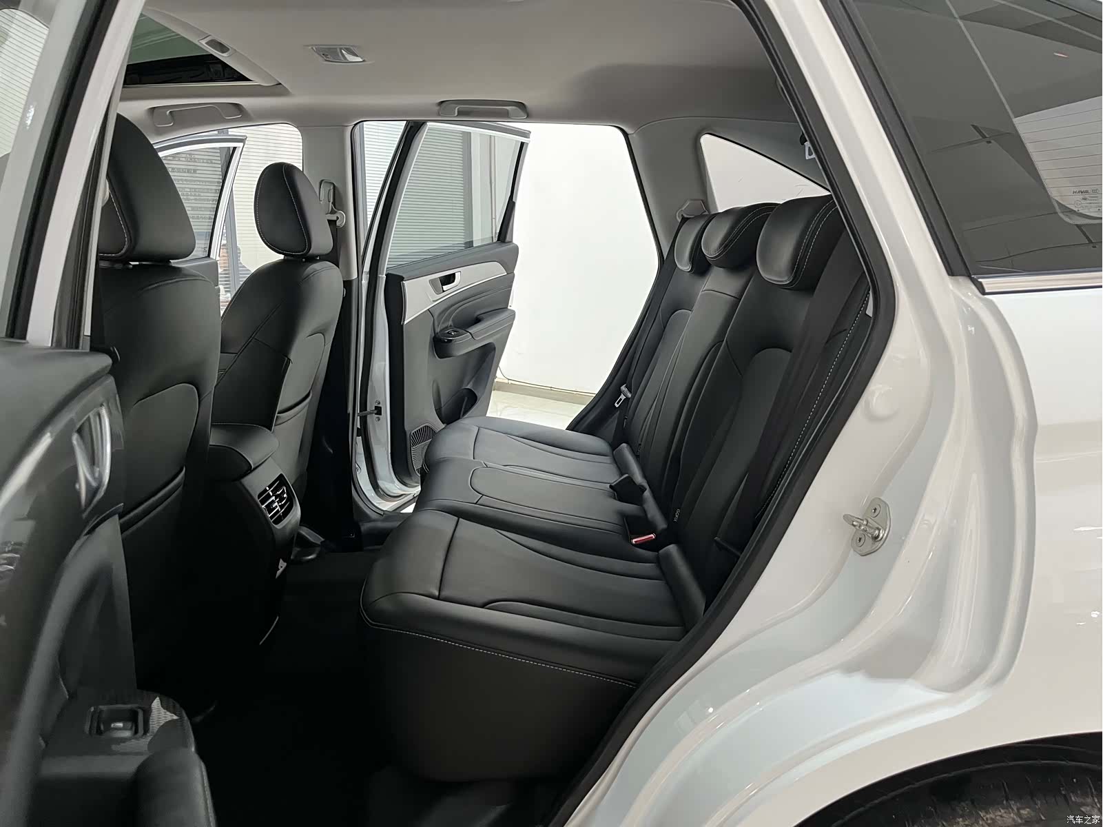 Haval M6, 2022 9
