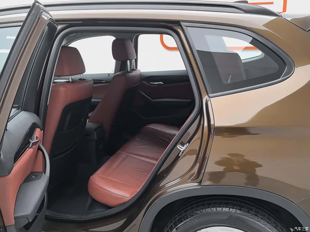 BMW X1, 2012 15