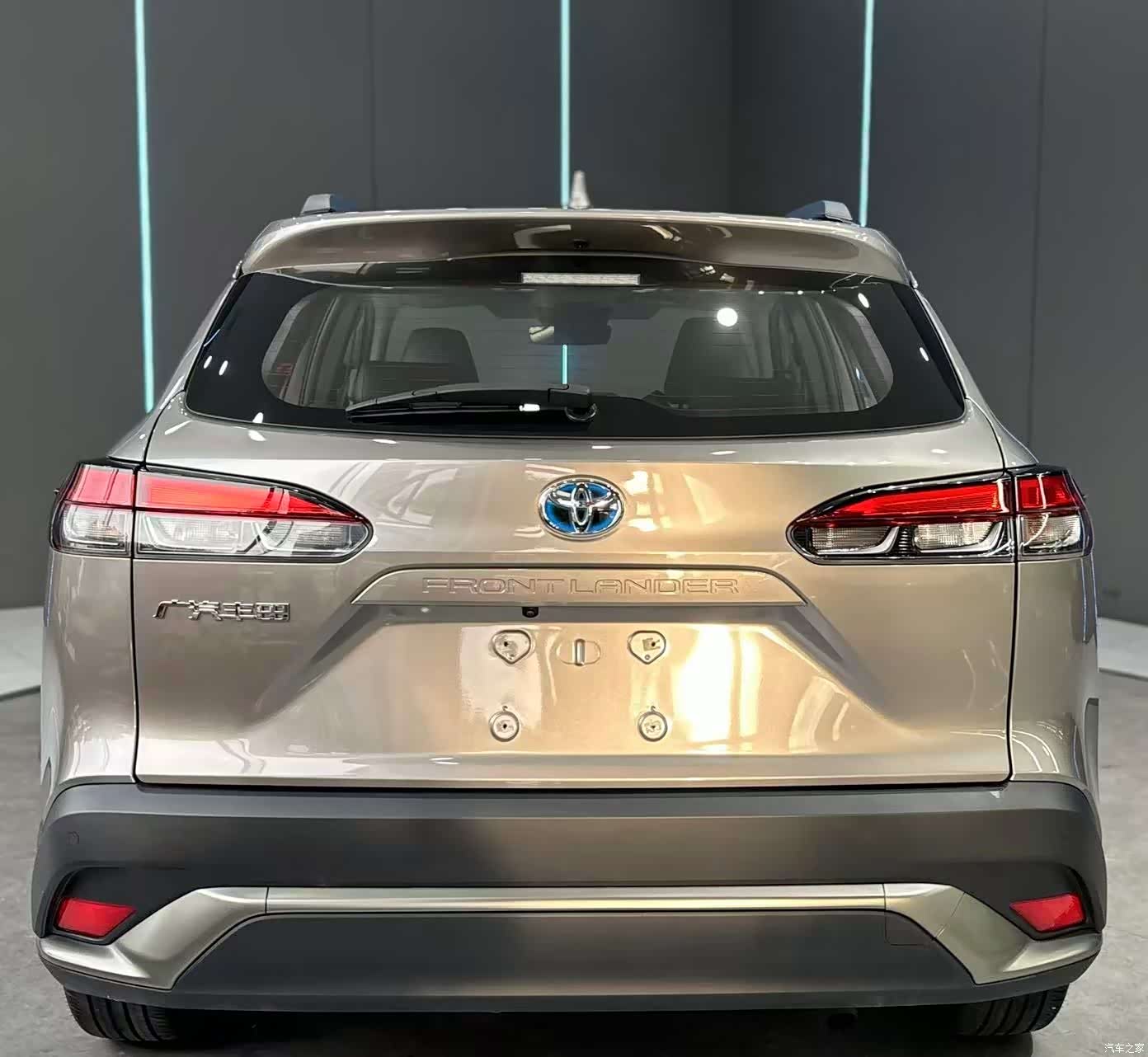 Toyota Frontlander, 2023 7
