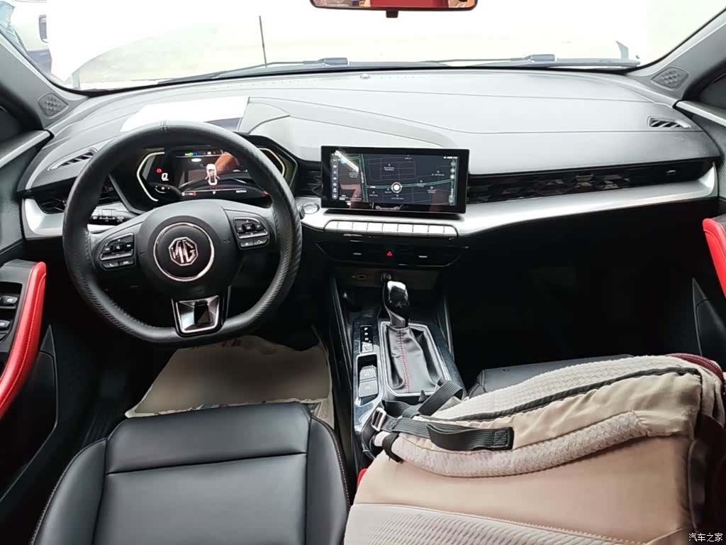 MG MG5, 2022 10