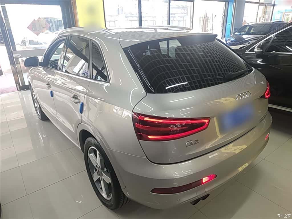 Audi Q3, 2014 23