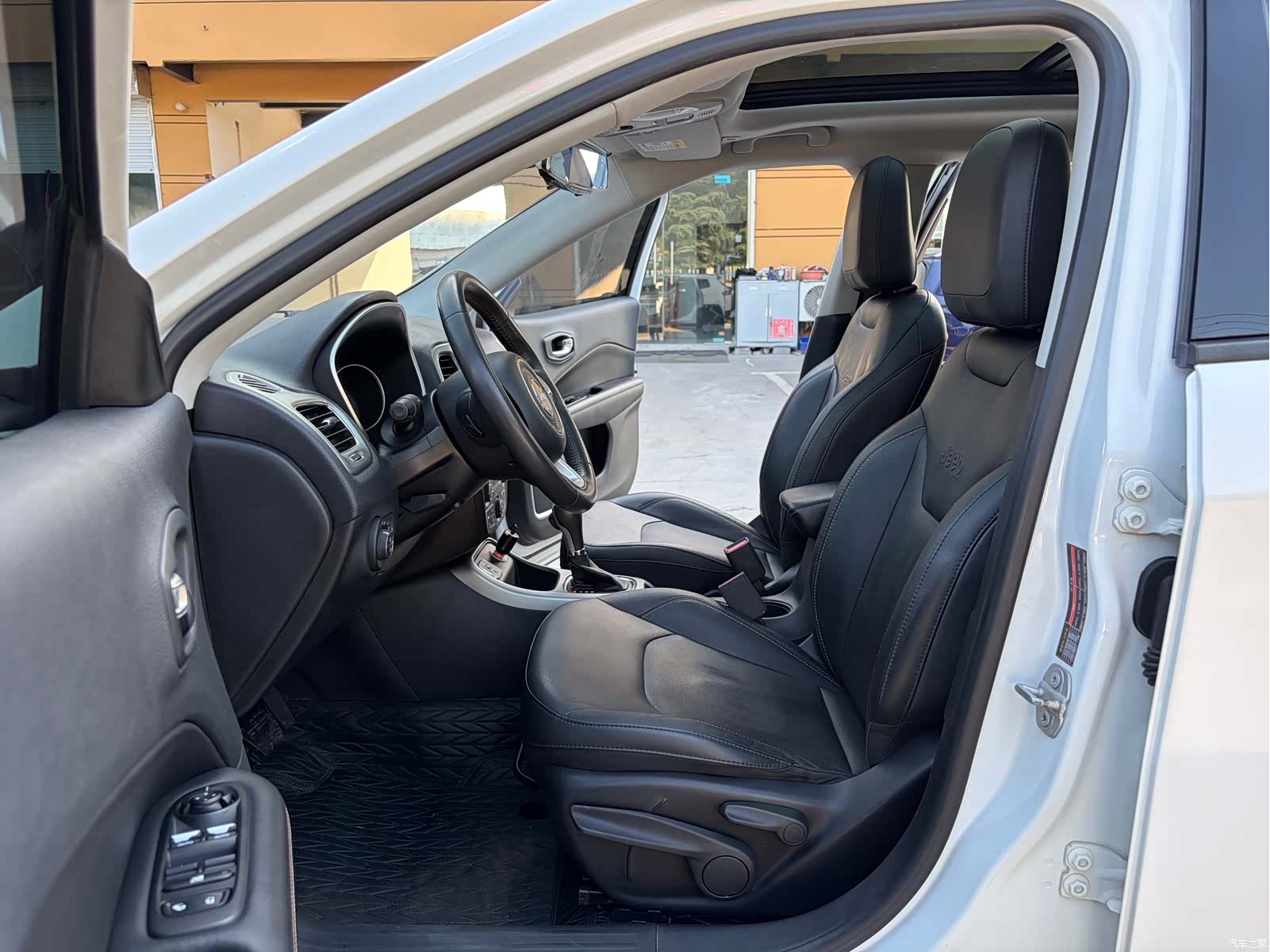 Jeep Compass, 2017 все фото