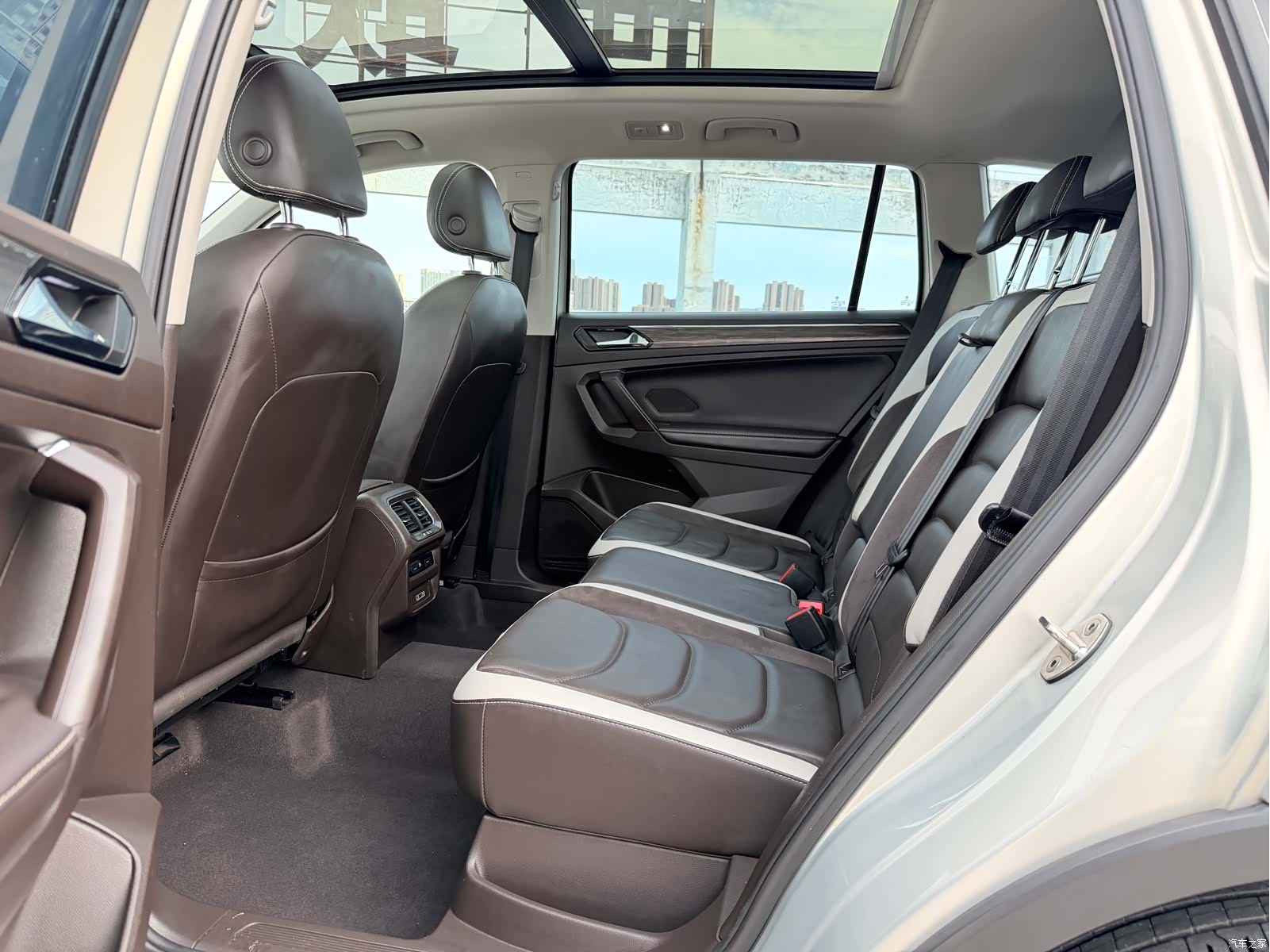 Volkswagen Tiguan L, 2017 все фото