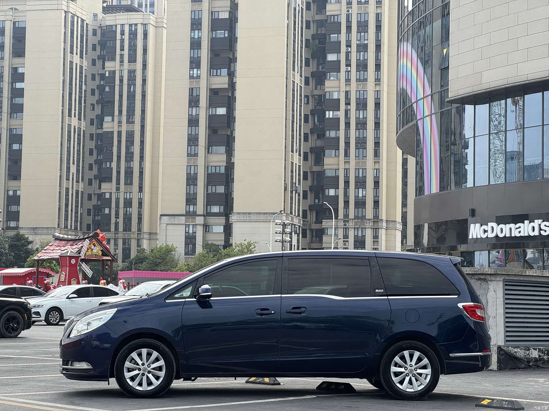 Buick GL8, 2013 все фото
