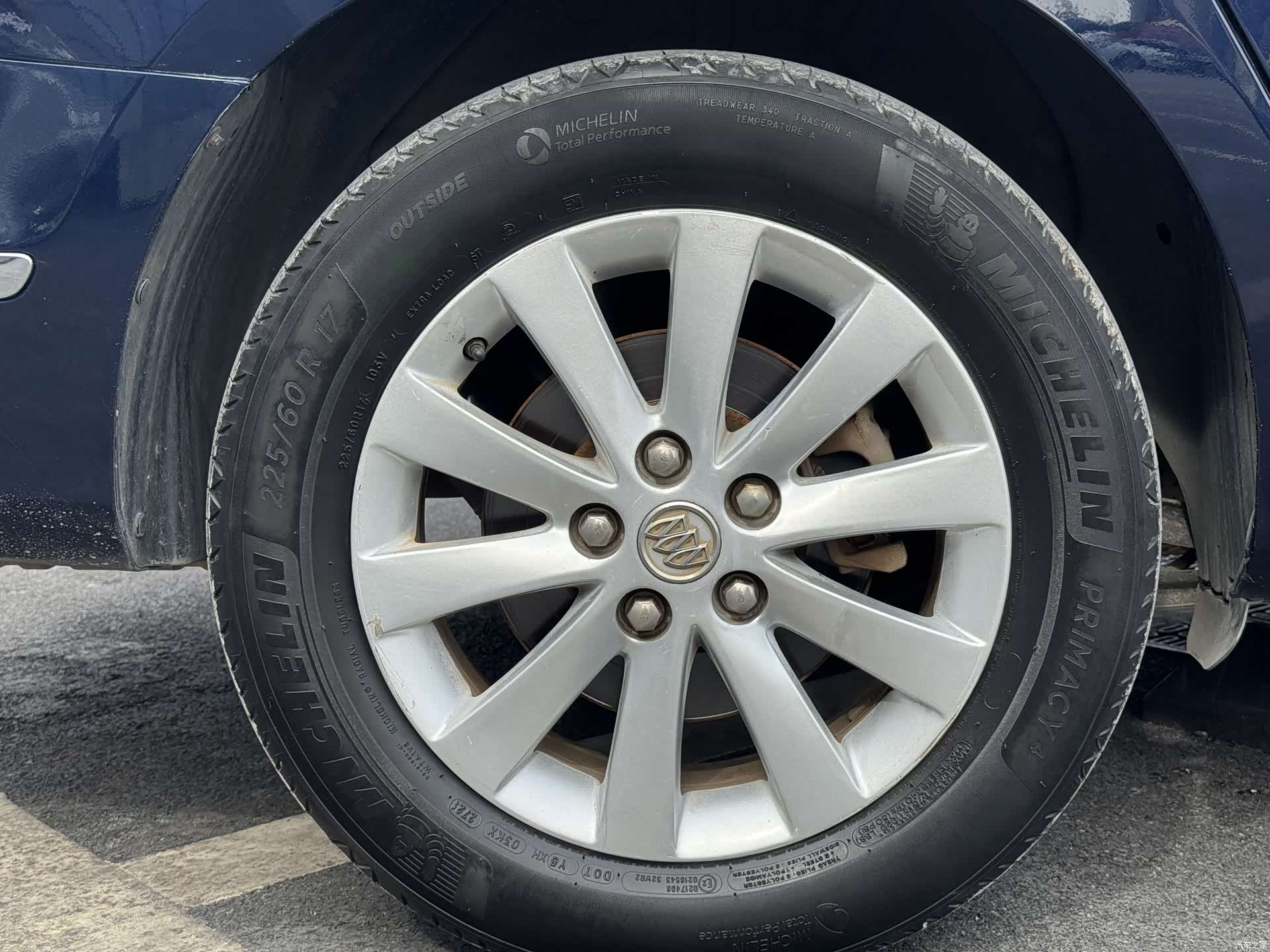 Buick GL8, 2013 8