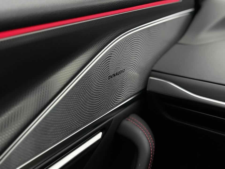 XPENG P7 XPENG P7