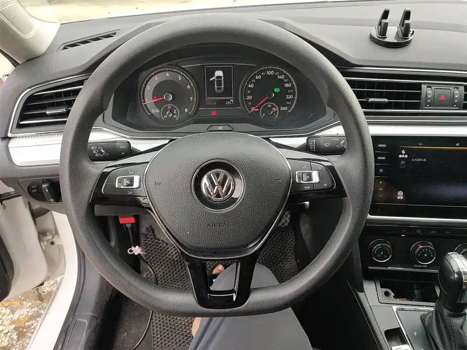 Volkswagen Lingdu