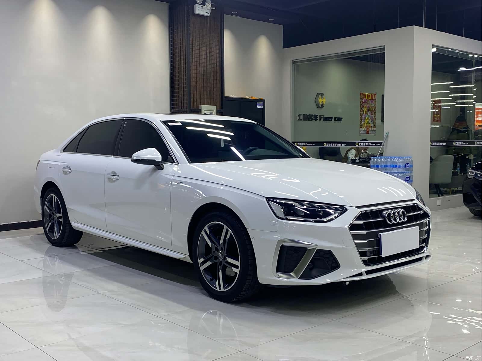 Audi A4L, 2021 2