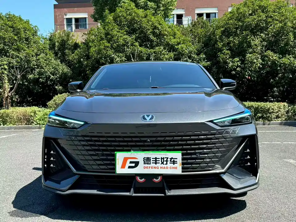 Changan UNI-V