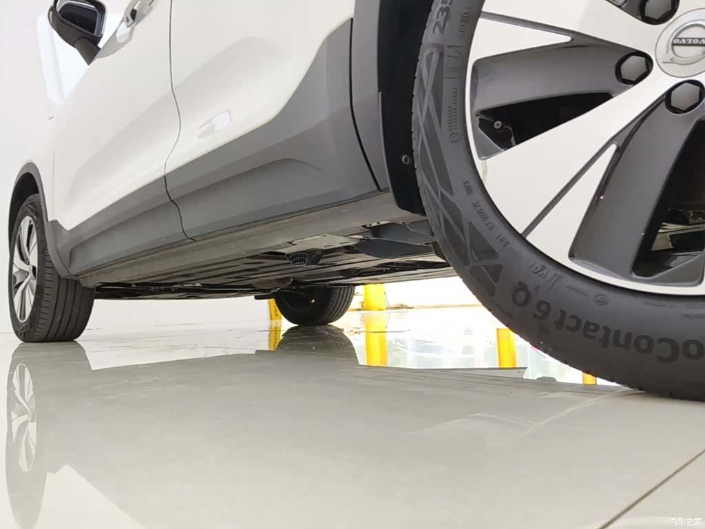 Volvo XC40, 2024 22