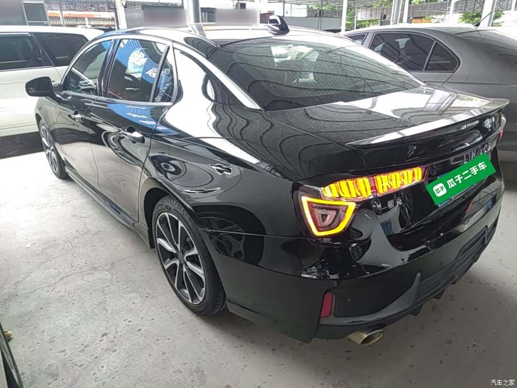 Lynk & Co 01, 2019 все фото