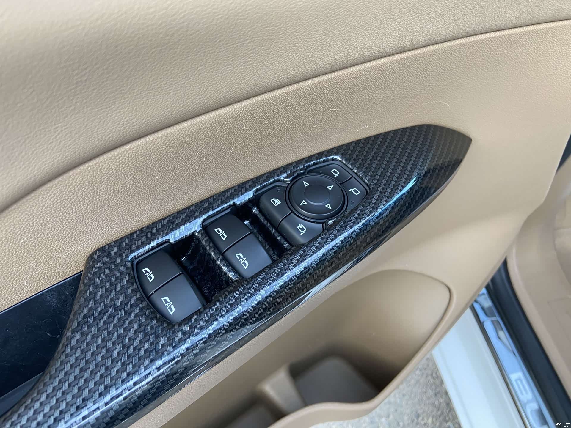 Buick GL8, 2019 8