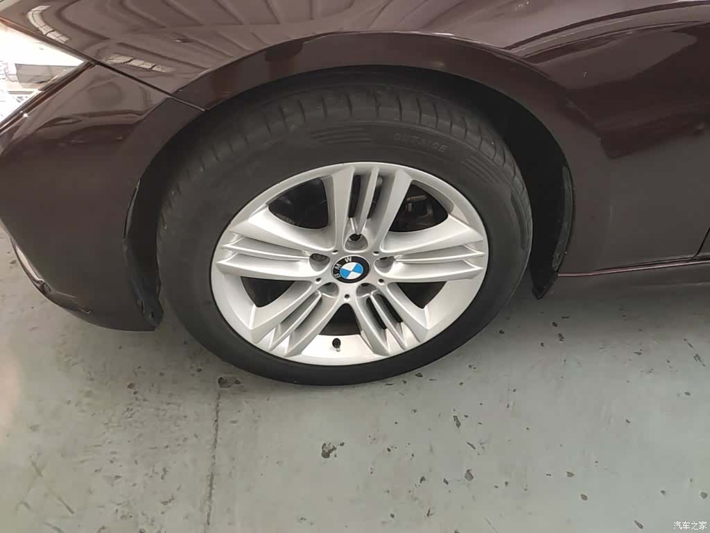 BMW 3 Series, 2016 23