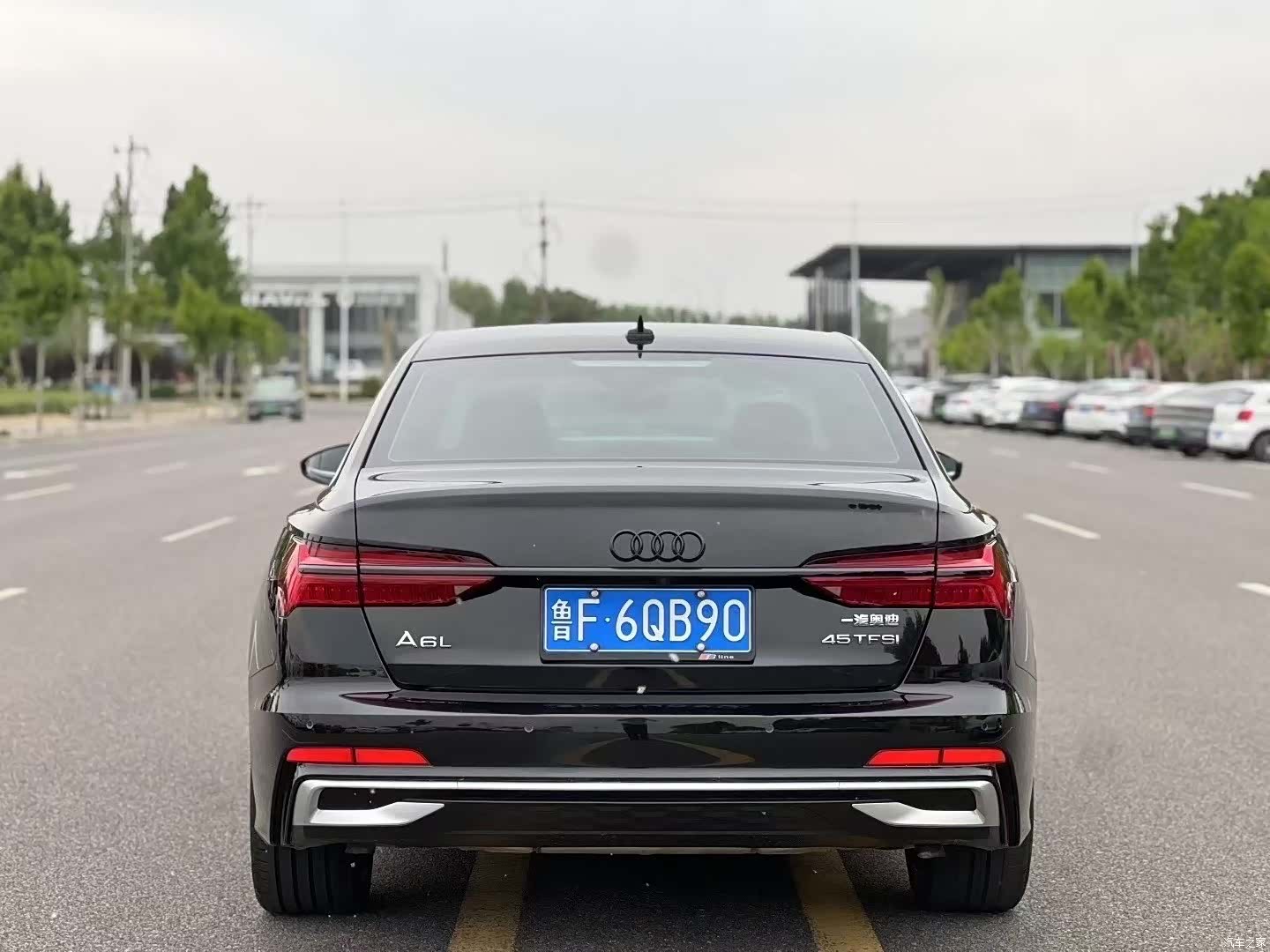 Audi A6L, 2021 все фото