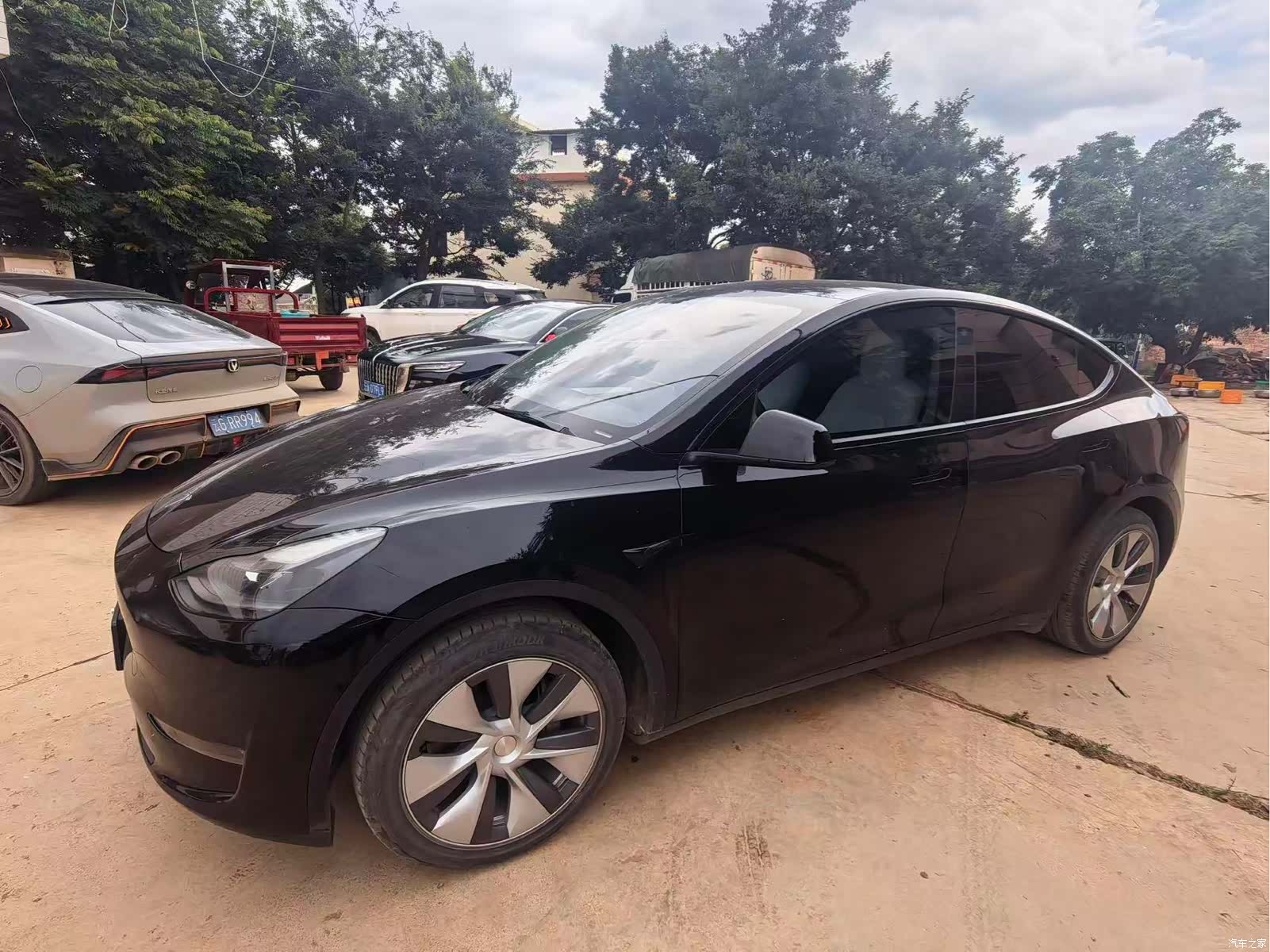 Tesla Model Y, 2021 2