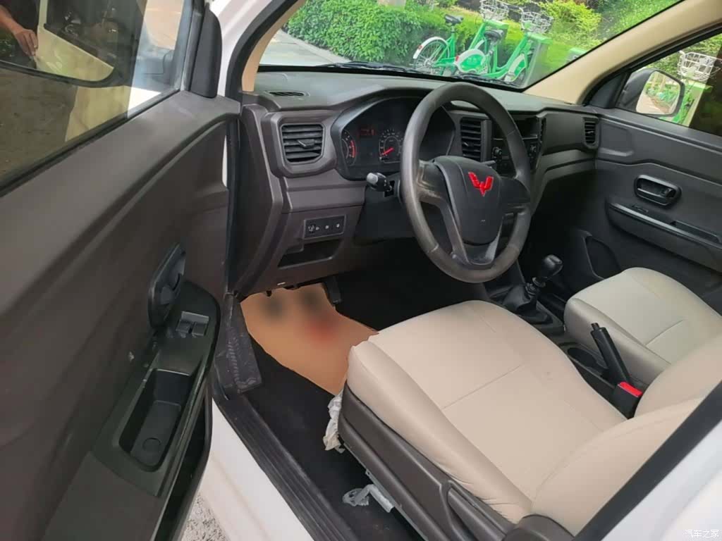 Wuling Hongguang, 2023 16