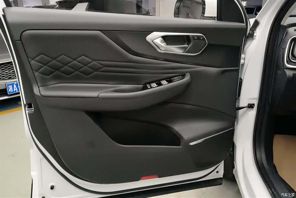 BAIC X7, 2026 7