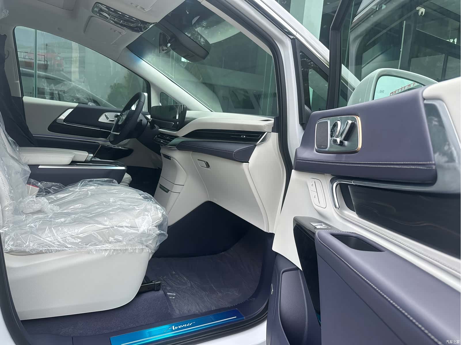 Buick Century, 2027 6