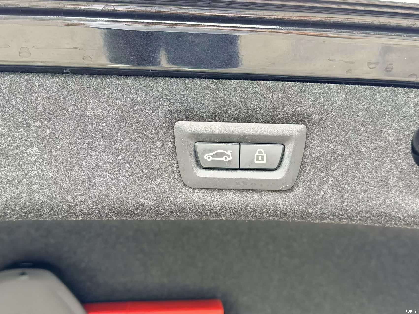 BMW 5 Series, 2019 31