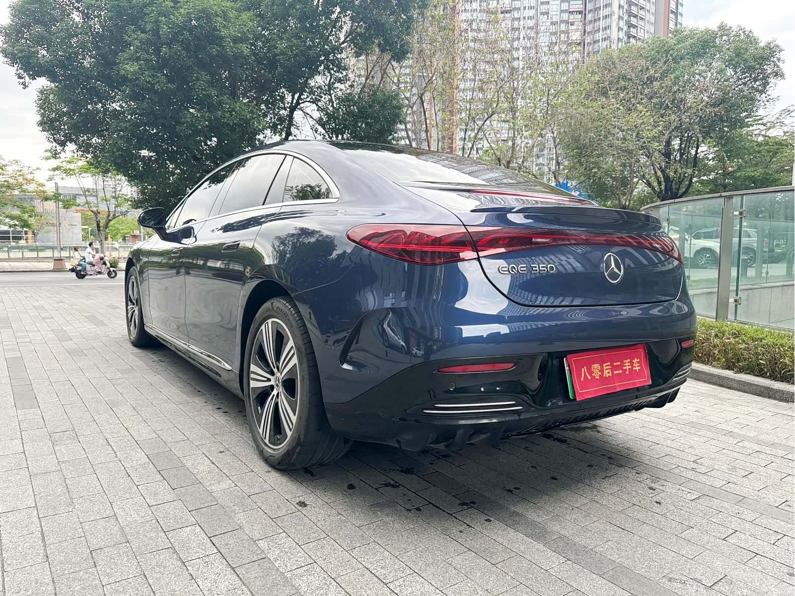 Mercedes-Benz EQE, 2024 6