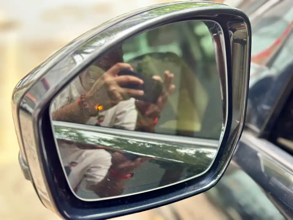 Land Rover Discover sports