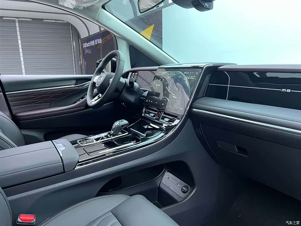 Trumpchi M8, 2025 16