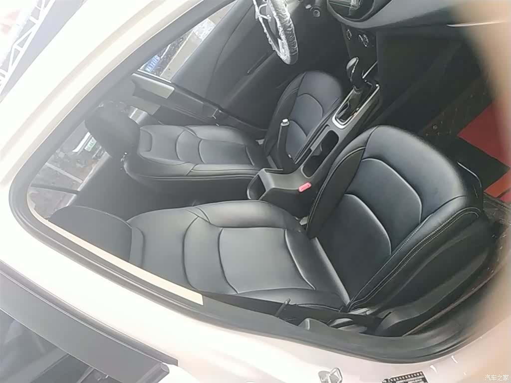 Chevrolet 320, 2019 25
