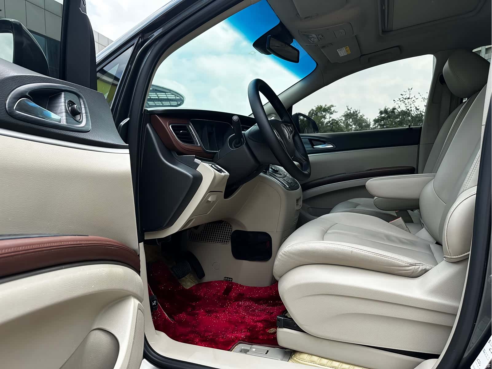 Buick GL8, 2019 все фото