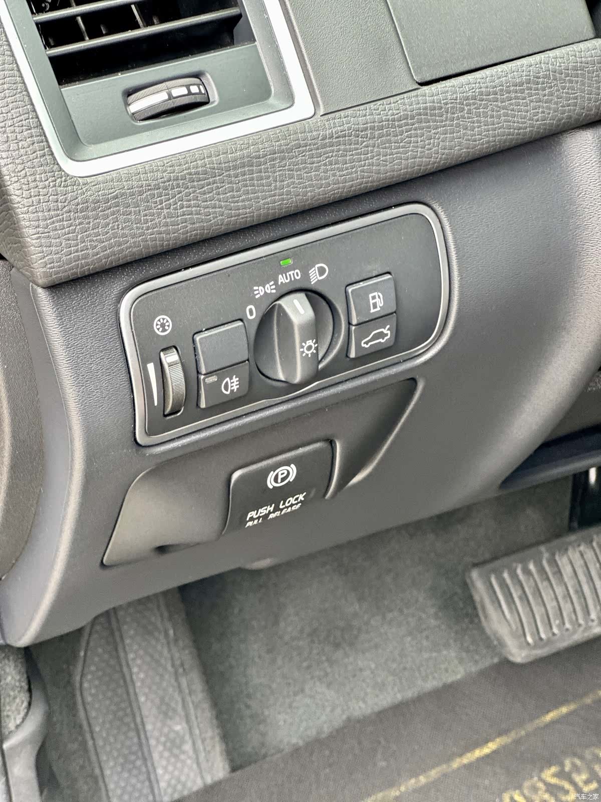 Volvo XC60, 2014 24
