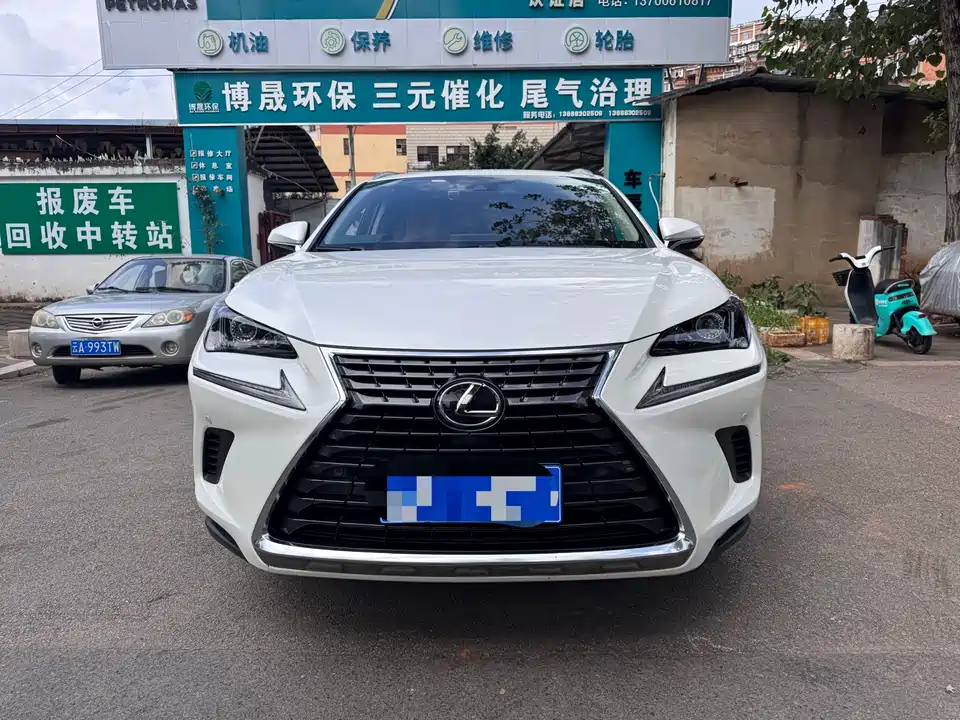 Lexus NX