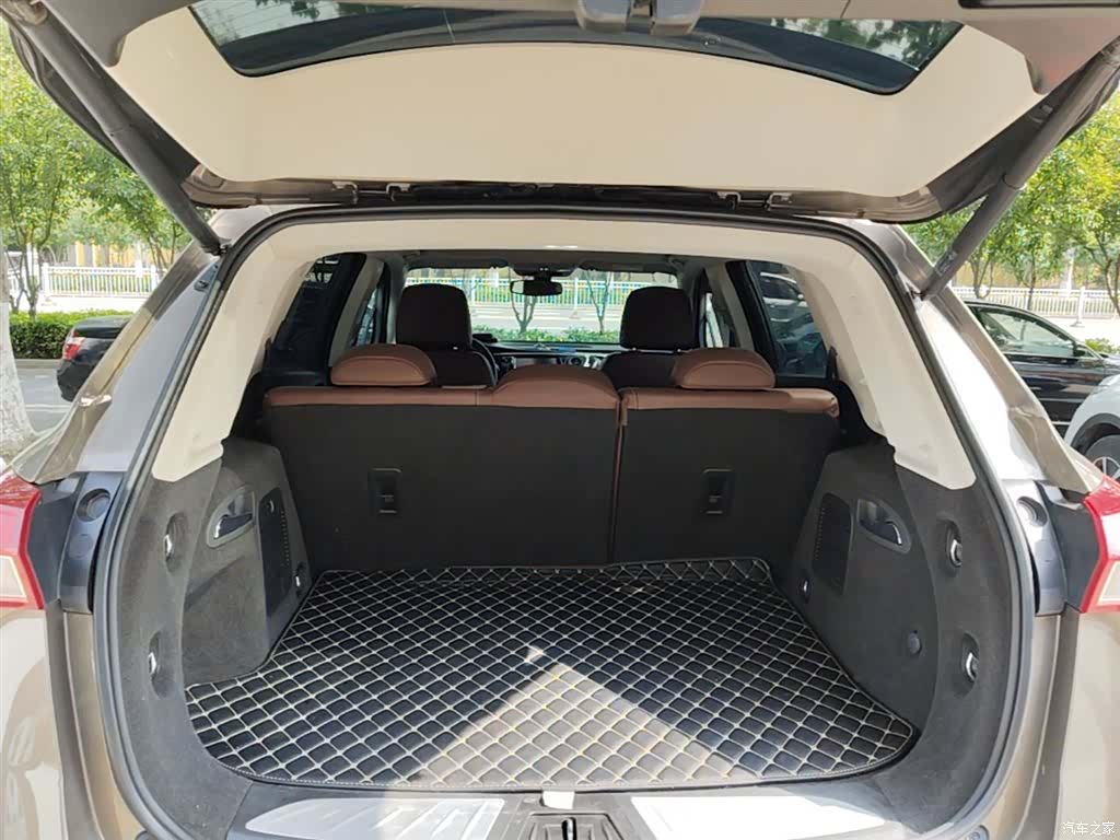 Buick Envision Plus, 2018 19