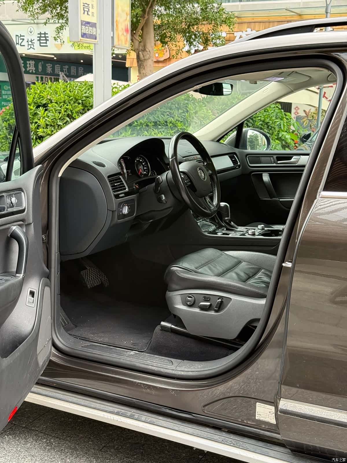 Volkswagen Touareg, 2018 12