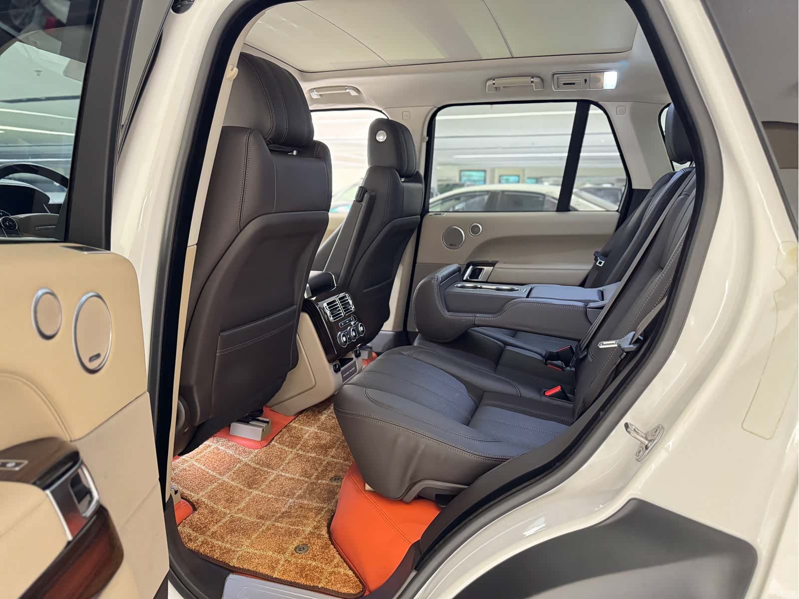 Land Rover Range Rover, 2018 16